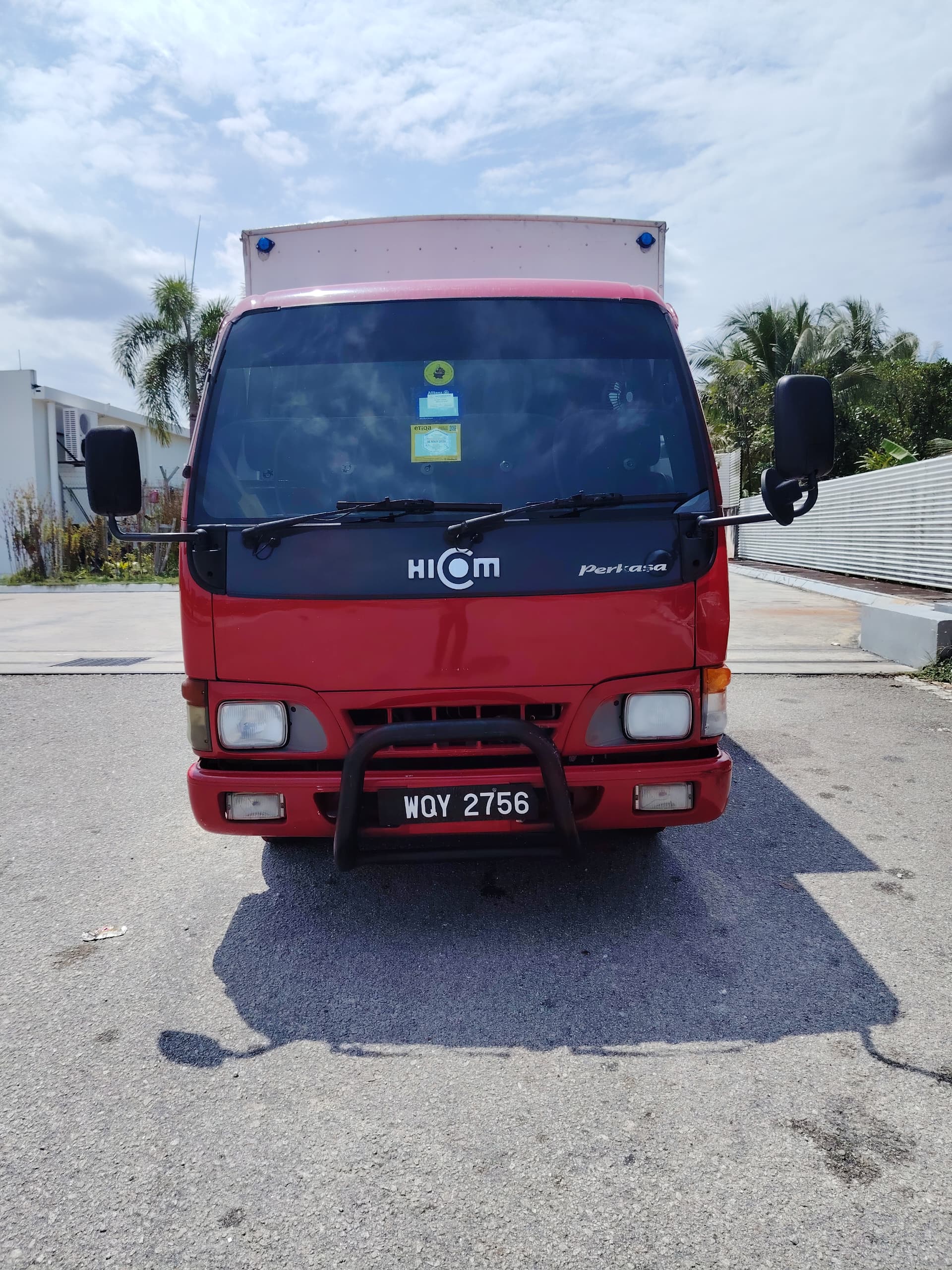 Kyi tun enterprise 1 ton lorry ph: +60 1156936353 Selangor