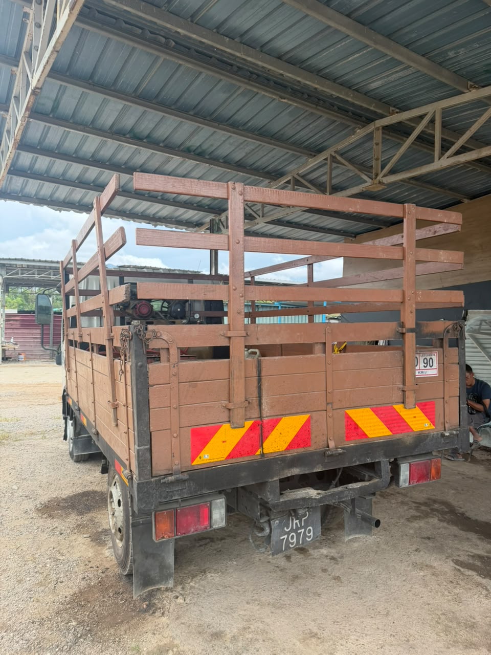 ssbuildertrading one ton lorry johor +60 16-618 8446